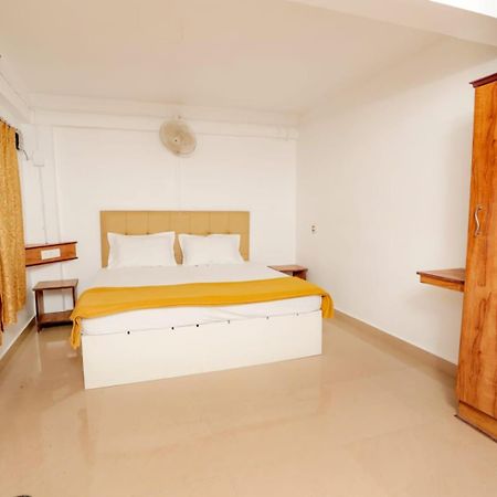 El Lora Resldency Bed & Breakfast Munnar Exterior photo