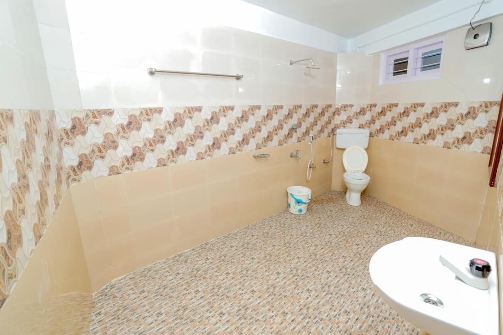 El Lora Resldency Bed & Breakfast Munnar Exterior photo